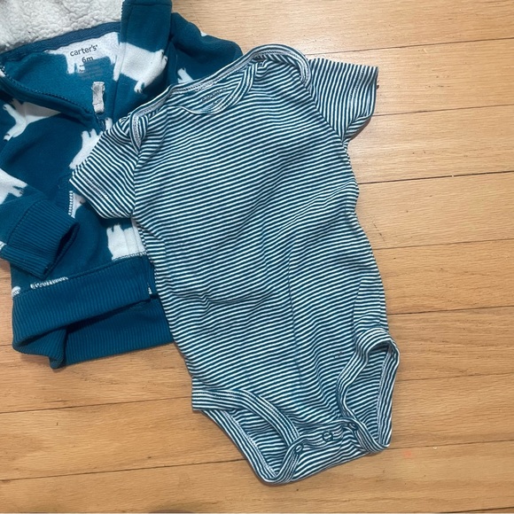 Carter’s Polar Bear Hooded Soft Sweatshirt w/ Ears and Onesie Size 6 Months - Picture 7 of 7